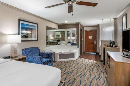 Elizabeth Oceanfront Suites Ascend Hotel Collection - image 14