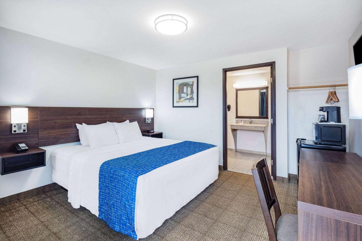 Travelodge by Wyndham Newport - main image