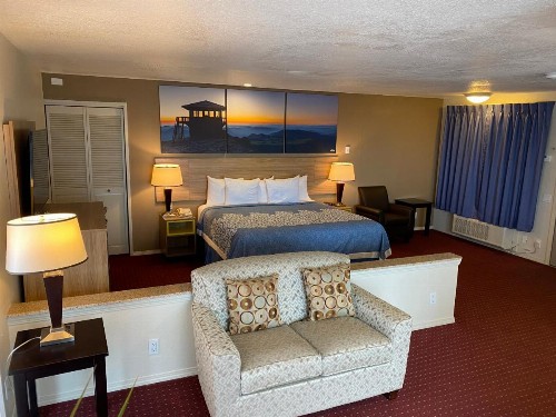 Days Inn by Wyndham Newport OR - image 15