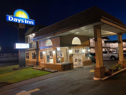 Days Inn by Wyndham Newport OR - image 20