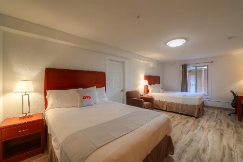 Newport Inn and Suites - image 17