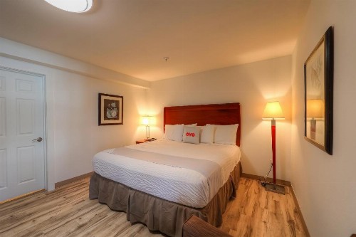 Newport Inn and Suites - image 41