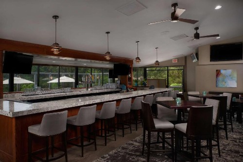 Best Western Plus Agate Beach Inn - image 14