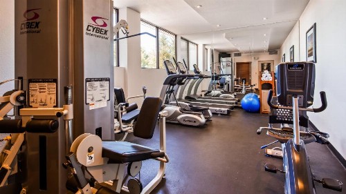 Best Western Plus Agate Beach Inn - image 33