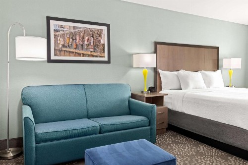La Quinta by Wyndham Newport - image 21