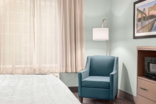 La Quinta by Wyndham Newport - image 25