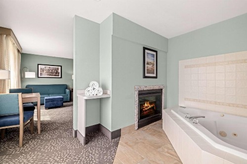 La Quinta by Wyndham Newport - image 30
