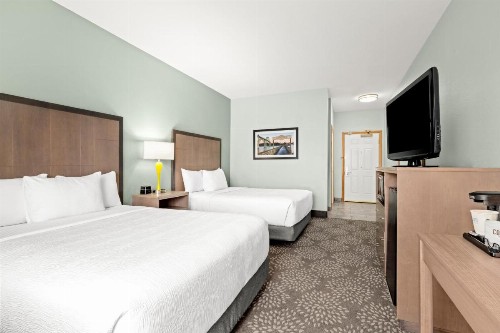 La Quinta by Wyndham Newport - image 38