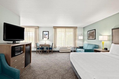 La Quinta by Wyndham Newport - image 40