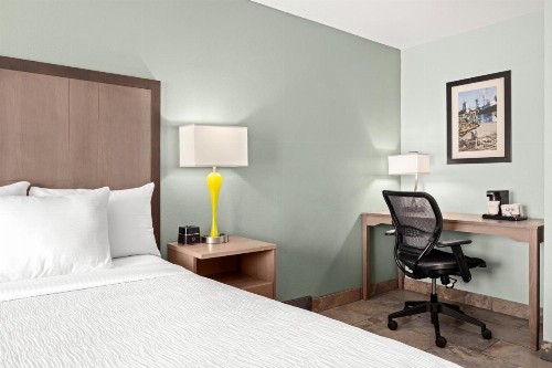 La Quinta by Wyndham Newport - image 48