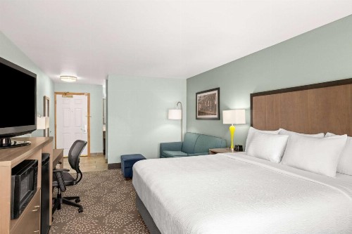 La Quinta by Wyndham Newport - image 50