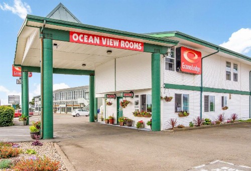 Econo Lodge Newport - image 1
