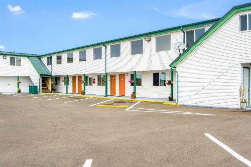 Econo Lodge Newport - image 5