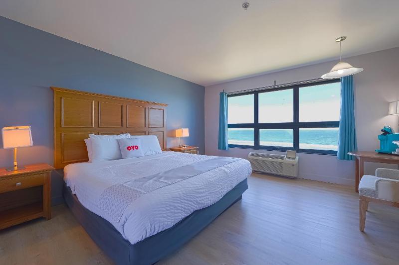 OYO Waves Hotel Newport OR - NYE Beach - image 5