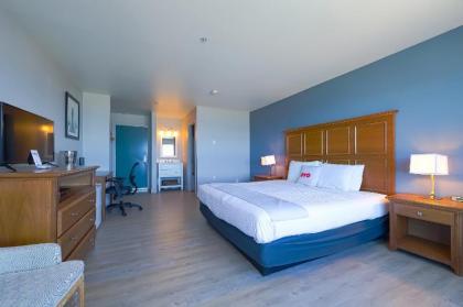 OYO Waves Hotel Newport OR - NYE Beach - image 7