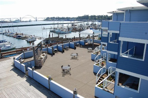 The Landing at Newport Condominium Hotel - image 13