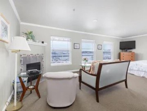 The Landing at Newport Condominium Hotel - image 33