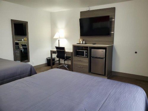 Money Saver Motel - image 24