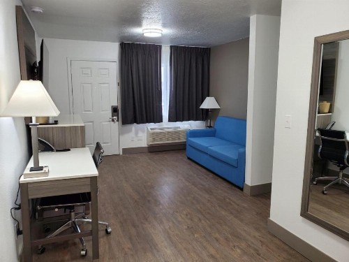 Money Saver Motel - image 30