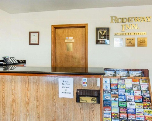 Rodeway Inn Newport - image 17