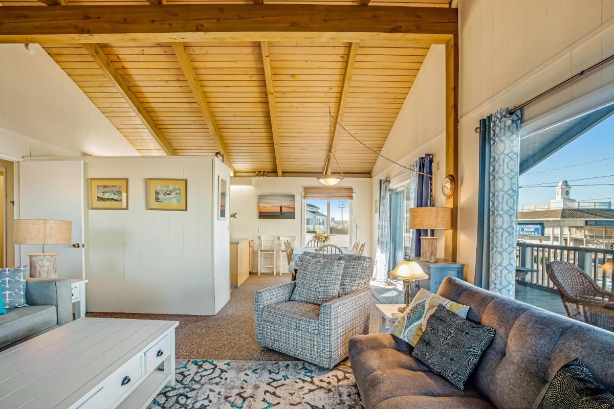 Beach Retreat - image 6