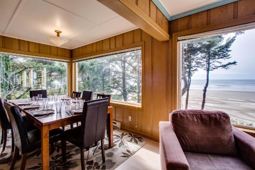 Agate Beach Oceanfront Suite A - image 10