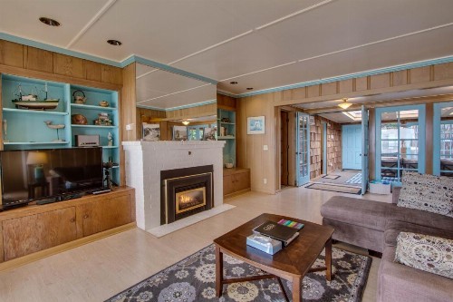Agate Beach Oceanfront Suite A - image 11