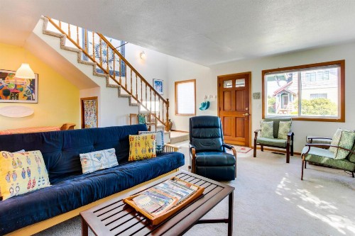 Nye Beach Bungalow - image 11