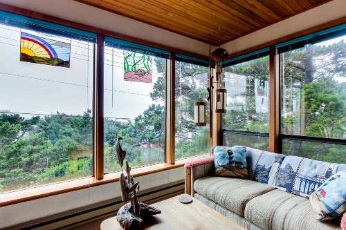 Hill Villa - image 1