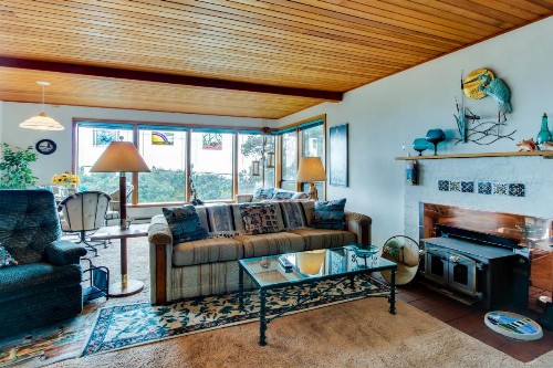 Hill Villa - image 8