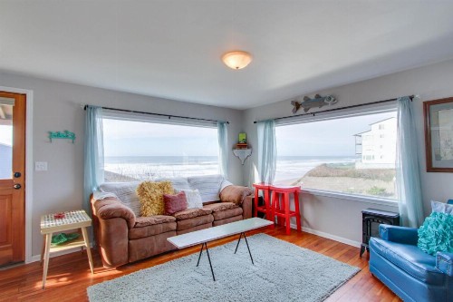 Nye Beach Book House