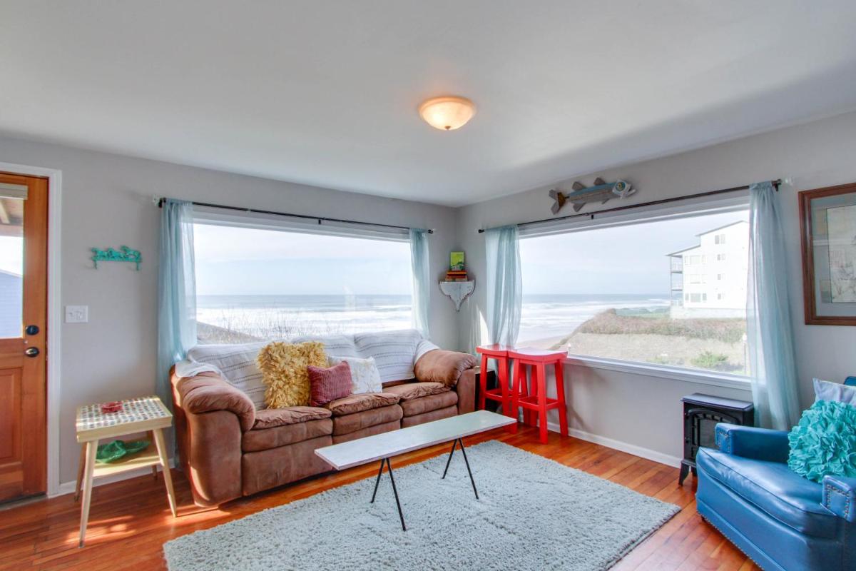 The Pearl of Nye Beach - main image