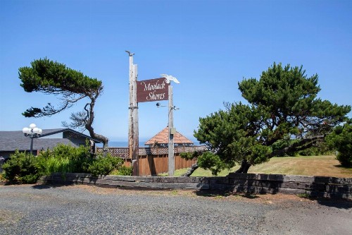 Moolack Shores Inn - image 21