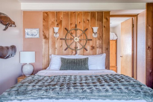 Moolack Shores Inn - image 30
