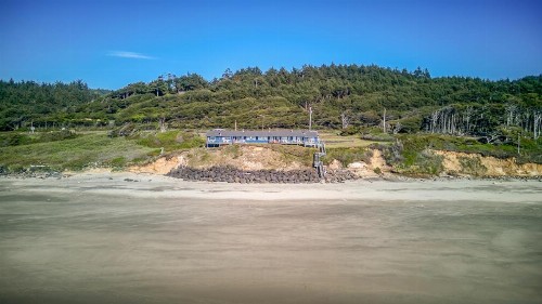 Moolack Shores Inn - image 50