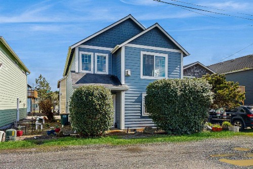 High Street Retreat - image 17