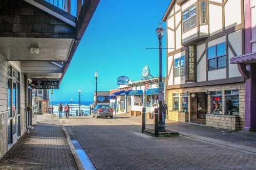 High Street Retreat - image 20
