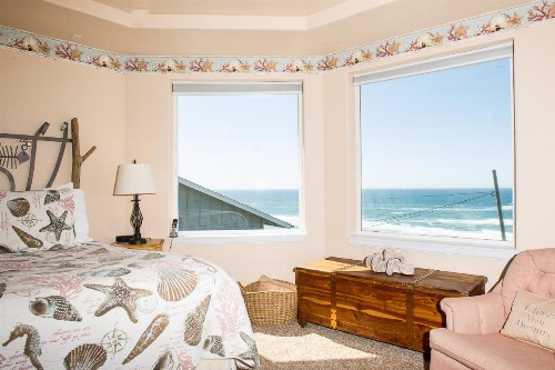 Beverly Beach Overlook - image 5