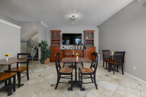 Ocean House - image 19