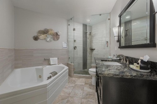 Ocean House - image 36