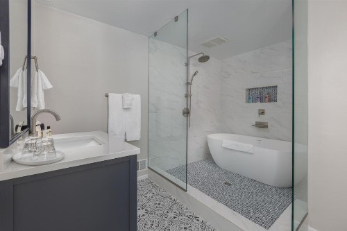 Ocean House - image 37