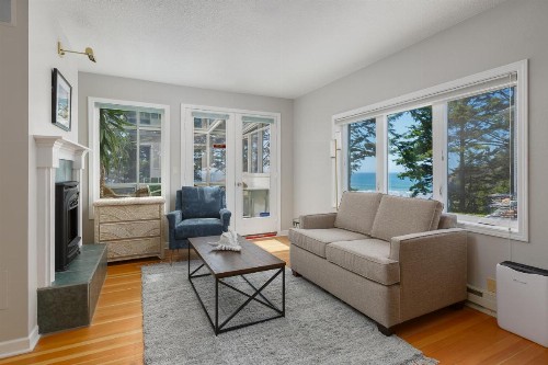 Ocean House - image 42
