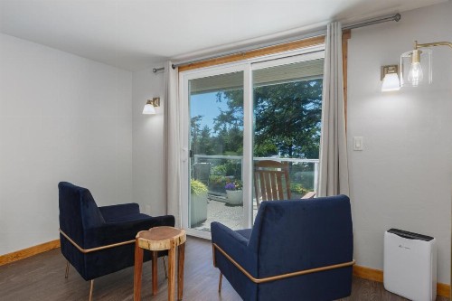 Ocean House - image 45