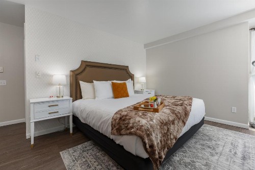 Ocean House - image 49