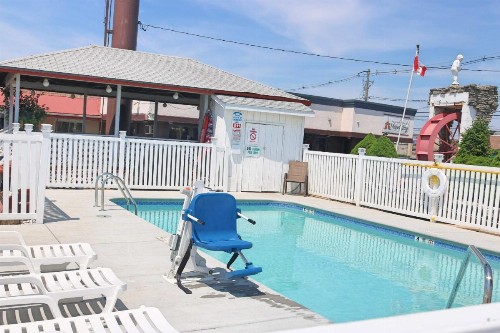 Budget Host Inn Niagara Falls - image 36