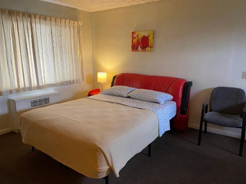 Driftwood Motel - image 18