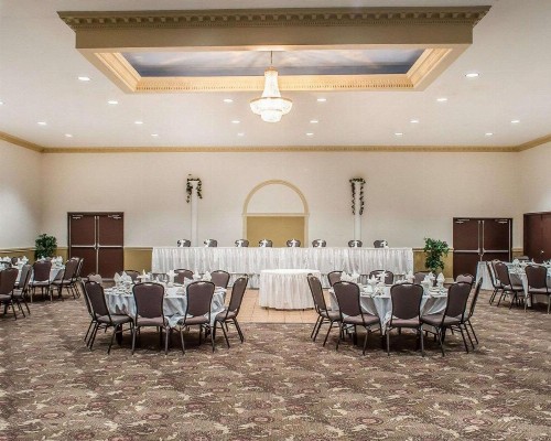 Quality Inn Niagara Falls - image 11