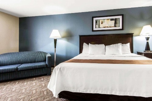 Quality Inn Niagara Falls - image 15