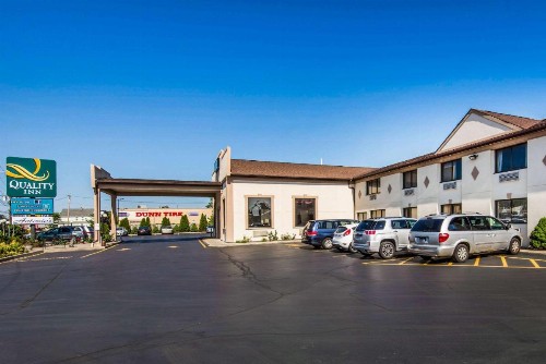 Quality Inn Niagara Falls - image 21