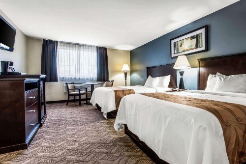 Quality Inn Niagara Falls - image 35